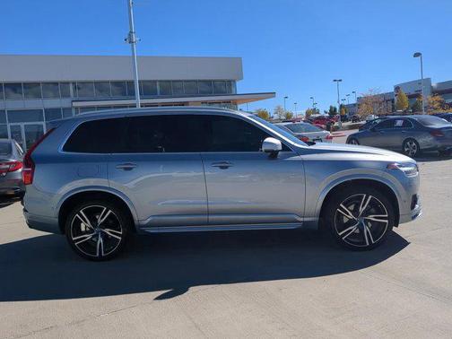 2018 Volvo XC90 T5 R-Design