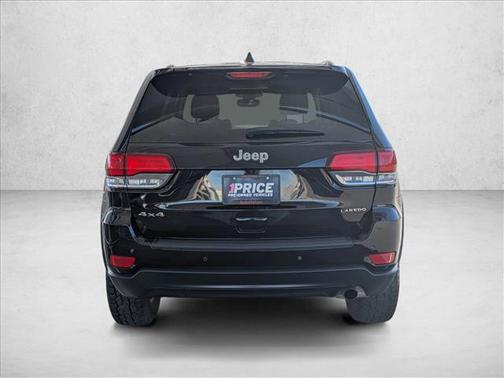 2022 Jeep Grand Cherokee Laredo