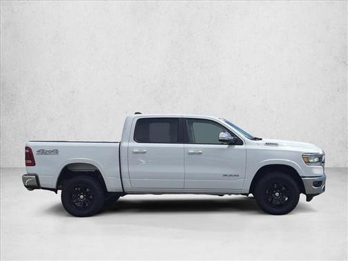 Bright White Clearcoat 2021 RAM 1500 Laramie