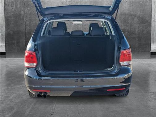 2011 Volkswagen Jetta SportWagen SE