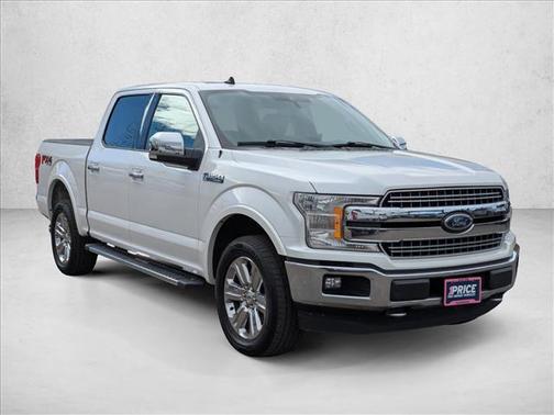 White Platinum Metallic Tri-Coat 2019 Ford F-150 Lariat
