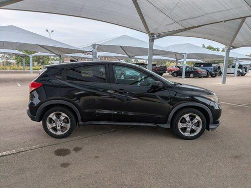 2017 Honda HR-V EX
