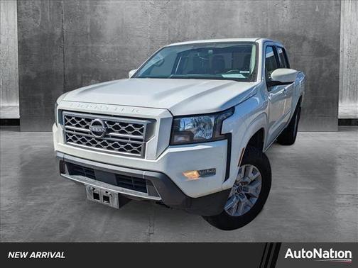2022 Nissan Frontier SV
