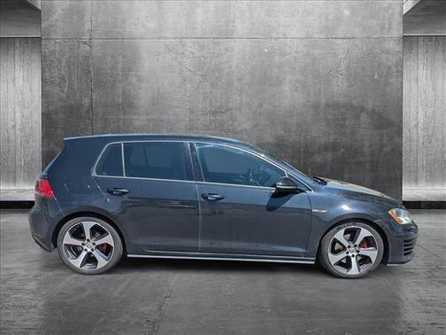 2017 Volkswagen Golf GTI 2.0T S 4-Door