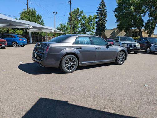 2014 Chrysler 300 S
