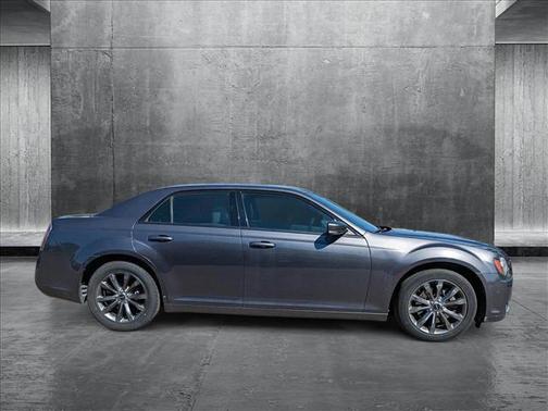 2014 Chrysler 300 S