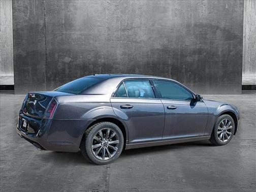 2014 Chrysler 300 S