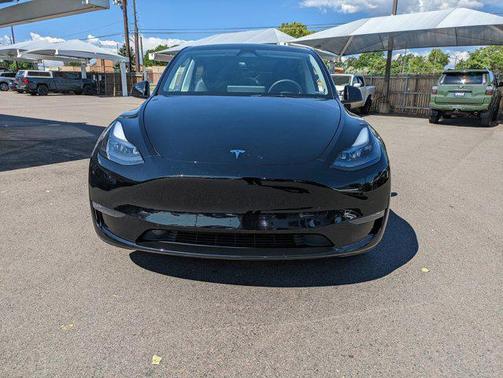 2023 Tesla Model Y Long Range Dual Motor All-Wheel Drive
