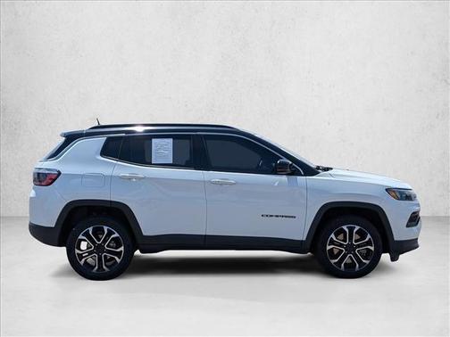 Bright White Clearcoat 2023 Jeep Compass Limited