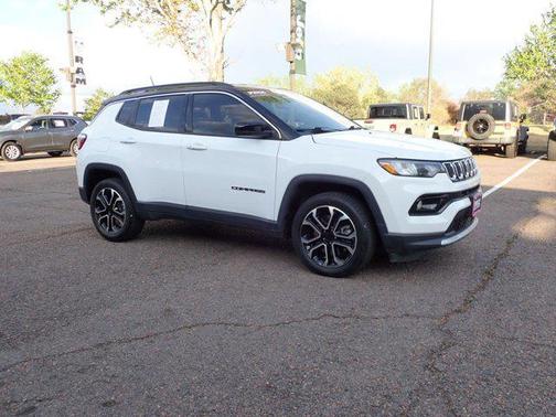 Bright White Clearcoat 2023 Jeep Compass Limited