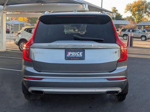 2020 Volvo XC90 T6 Momentum