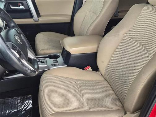 Barcelona Red Metallic 2016 Toyota 4Runner SR5