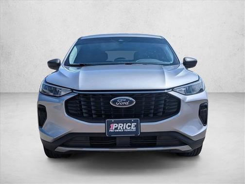 Iconic Silver Metallic 2024 Ford Escape Active