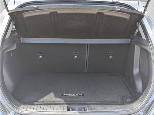 Chalk White 2020 Hyundai KONA Limited