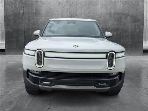 2022 Rivian R1T Adventure