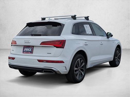 Mythos Black Metallic 2023 Audi Q5 45 S line Premium Plus