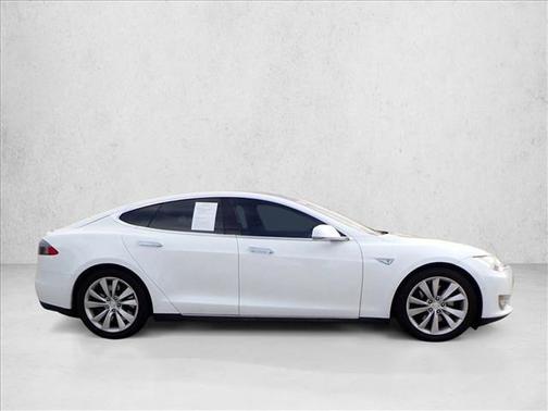 2016 Tesla Model S 85D