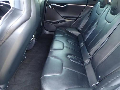 2016 Tesla Model S 85D