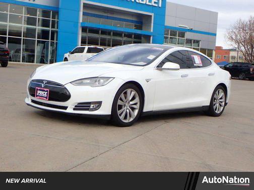 2016 Tesla Model S 85D