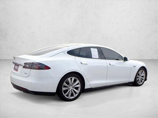 2016 Tesla Model S 85D