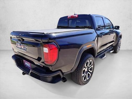 2023 GMC Canyon AT4