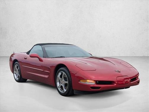 Magnetic Red Metallic 2000 Chevrolet Corvette Base