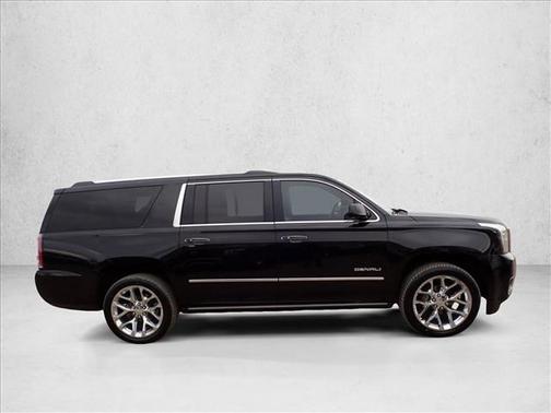 Onyx Black 2019 GMC Yukon XL Denali