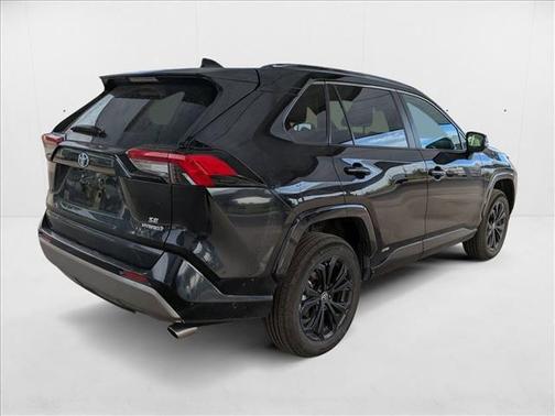 2023 Toyota RAV4 Hybrid SE