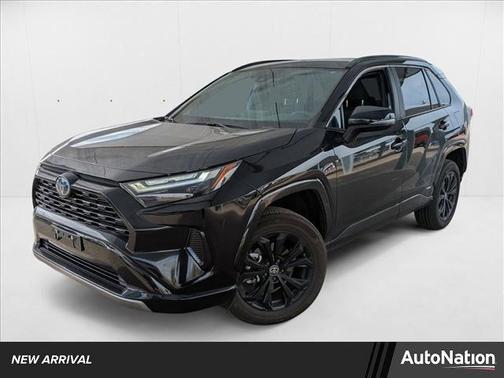 2023 Toyota RAV4 Hybrid SE
