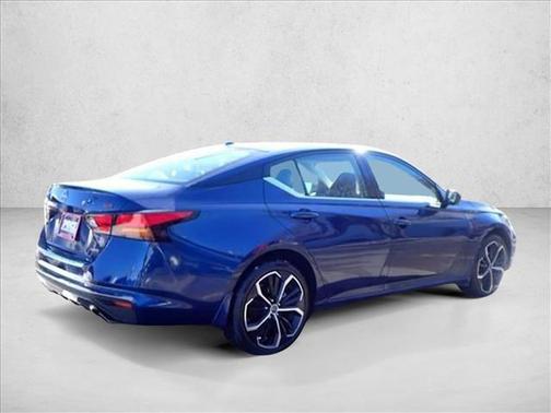 2023 Nissan Altima SR Intelligent AWD