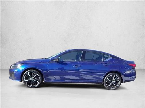 2023 Nissan Altima SR Intelligent AWD