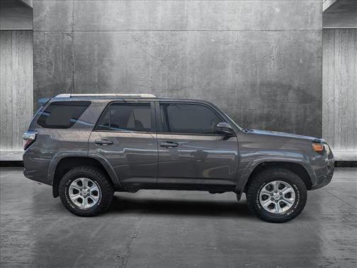 2017 Toyota 4Runner SR5