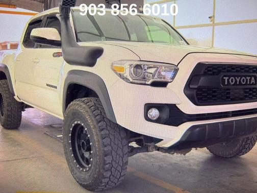 2020 Toyota Tacoma TRD Off-Road