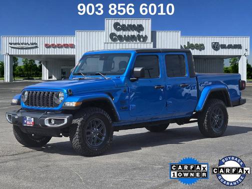 Hydro Blue Pearlcoat 2024 Jeep Gladiator Sport S