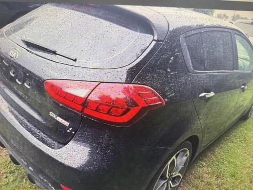 2016 Kia Forte SX