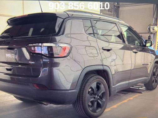 Granite Crystal Metallic Clearcoat 2021 Jeep Compass Latitude