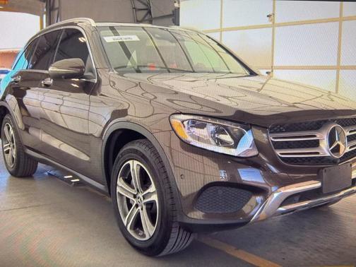 2018 Mercedes-Benz GLC 300 Base