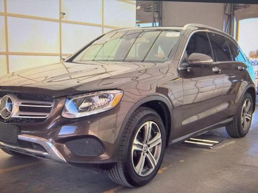 2018 Mercedes-Benz GLC 300 Base