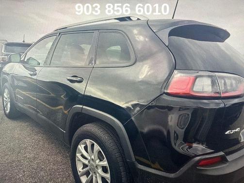 Diamond Black Crystal Pearlcoat 2021 Jeep Cherokee Latitude