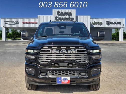 Diamond Black Crystal Pearlcoat 2026 RAM 2500 Lone Star Crew Cab 4x4 6'4' Box