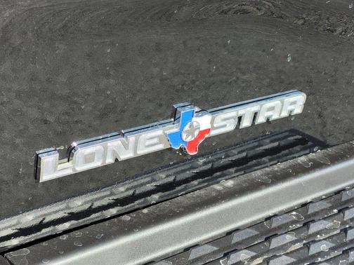 2026 RAM 2500 Lone Star Crew Cab 4x4 6'4' Box