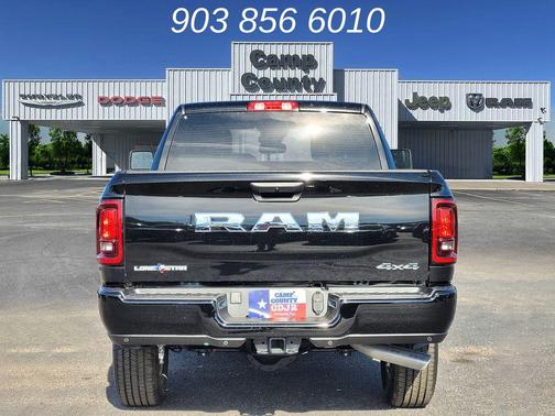 Diamond Black Crystal Pearlcoat 2026 RAM 2500 Lone Star Crew Cab 4x4 6'4' Box