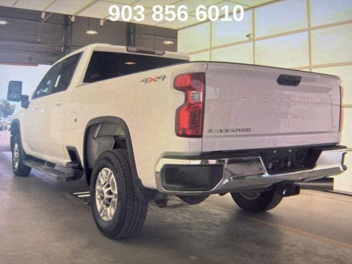Summit White 2025 Chevrolet Silverado 2500 LT