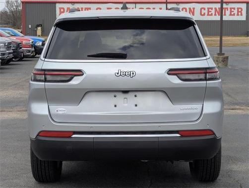 2025 Jeep Grand Cherokee L Laredo
