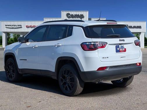 2026 Jeep Compass Latitude