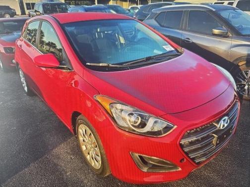 2017 Hyundai Elantra GT Base
