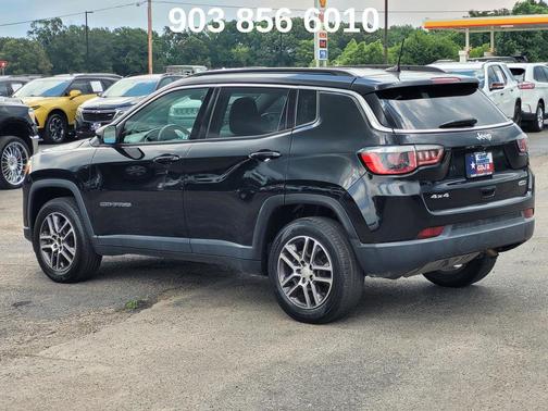 Diamond Black Crystal Pearlcoat 2017 Jeep New Compass Latitude