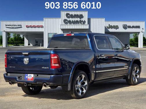 Patriot Blue Pearlcoat 2022 RAM 1500 Limited