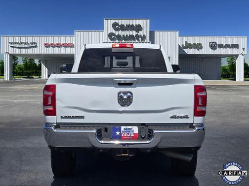 2021 RAM 3500 Laramie Crew Cab 4x4 8' Box