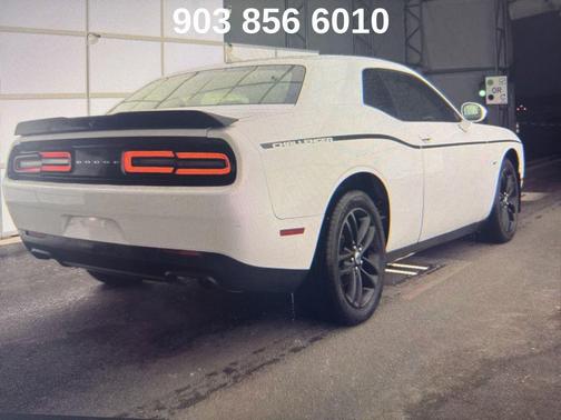 White Knuckle Clearcoat 2018 Dodge Challenger GT